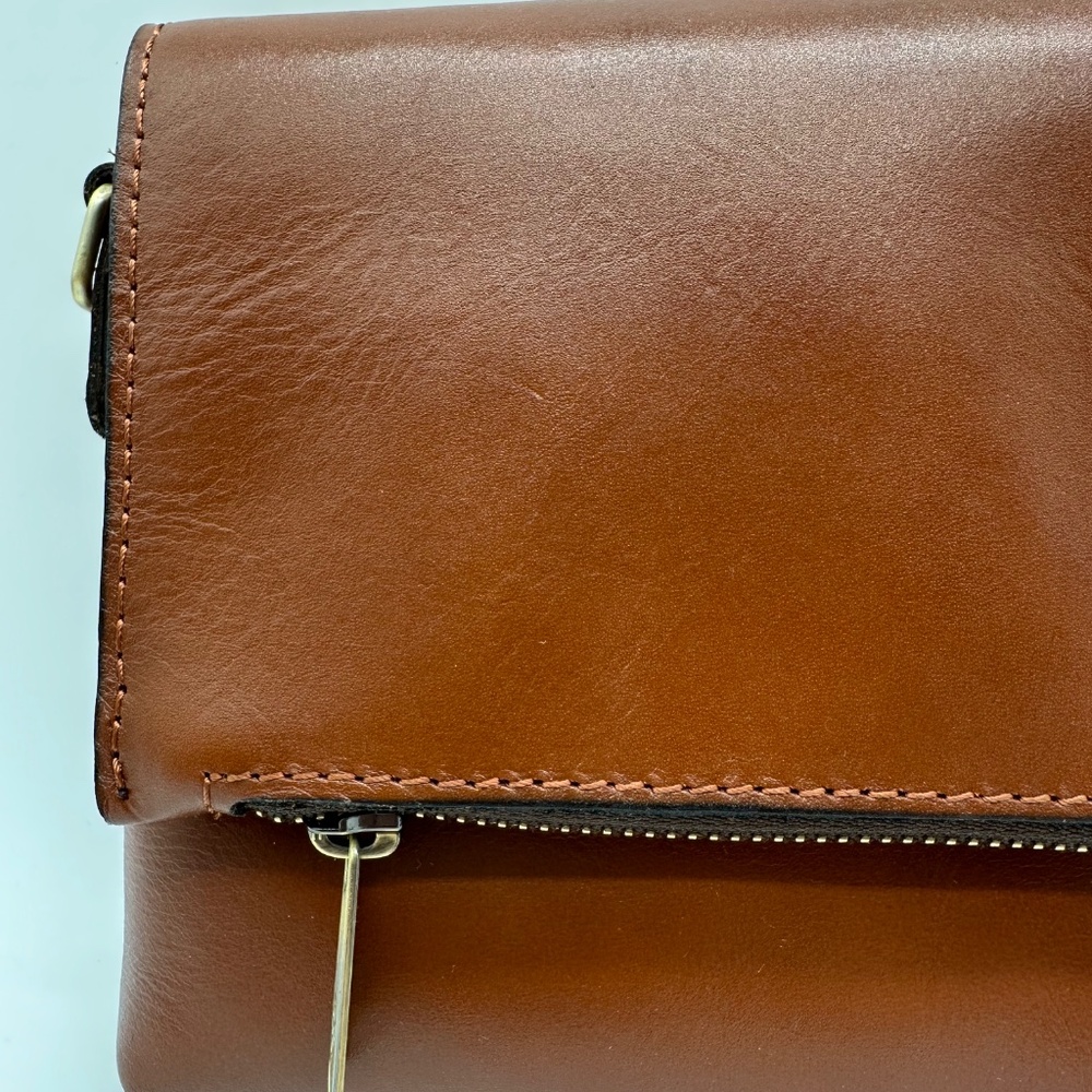 Patricia Nash Corfu Heritage Leather Crossbody Bag Tan With Dust Bag NWT - Picture 3 of 16